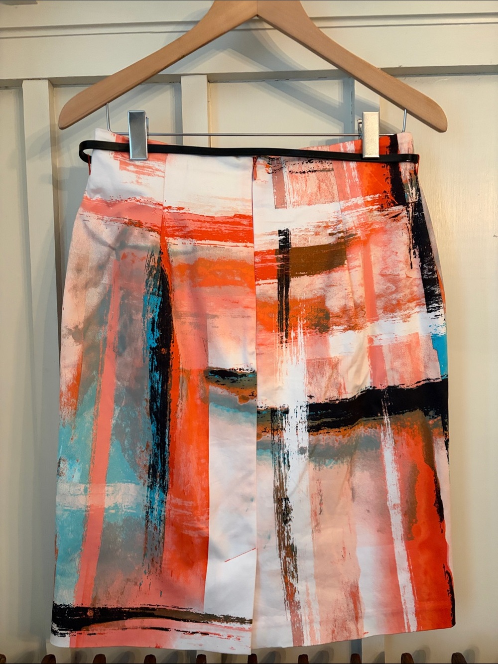 NWOT Coral, Aqua and White Abstract Brushstroke Print Pencil Skirt size 10 - Picture 4 of 9